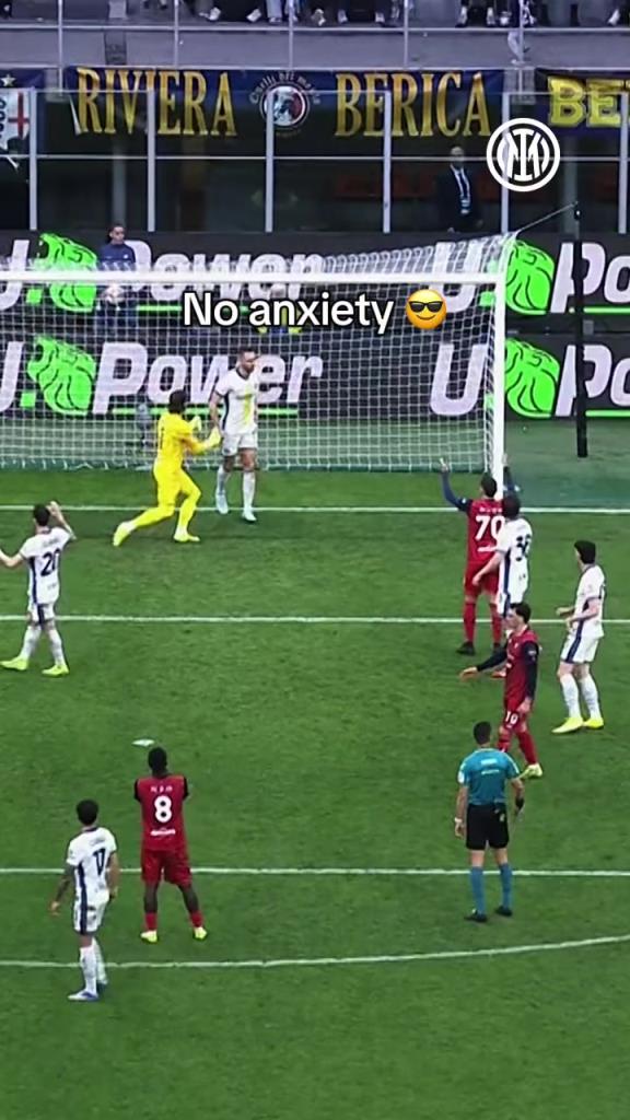 索默直呼專業，德弗里這次頭球解圍堪比一粒進球