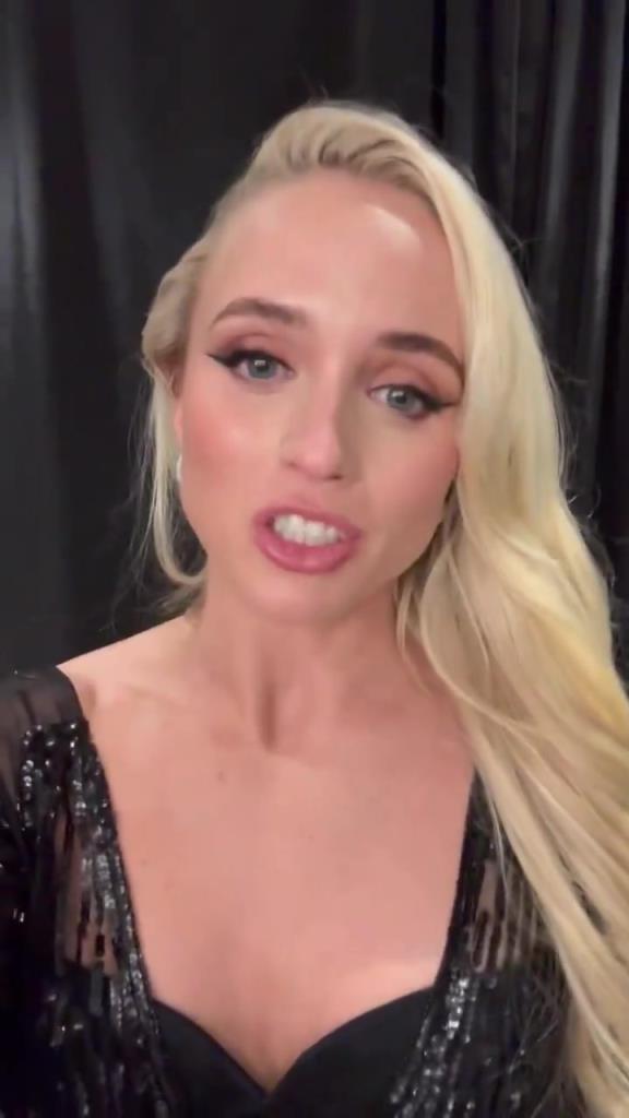 這么甜美的長相，要是不跟你說，你都不知道她也是籃球遠動員