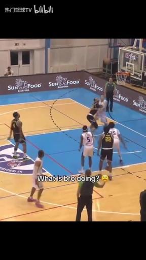 一分變兩分！這哥們得感謝5號為他成就了名場面！